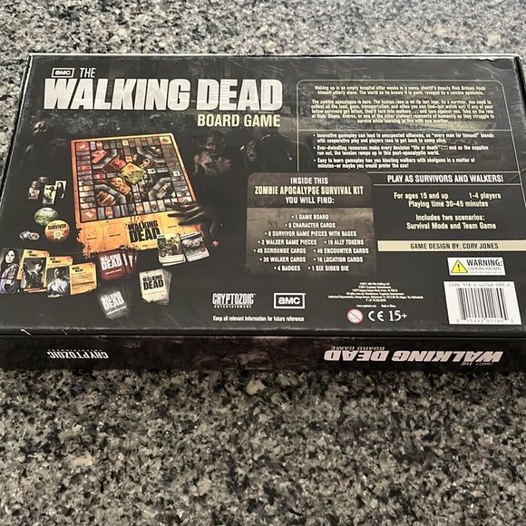 Like new, The Walking Dead Board Game - Picture 2 of 2